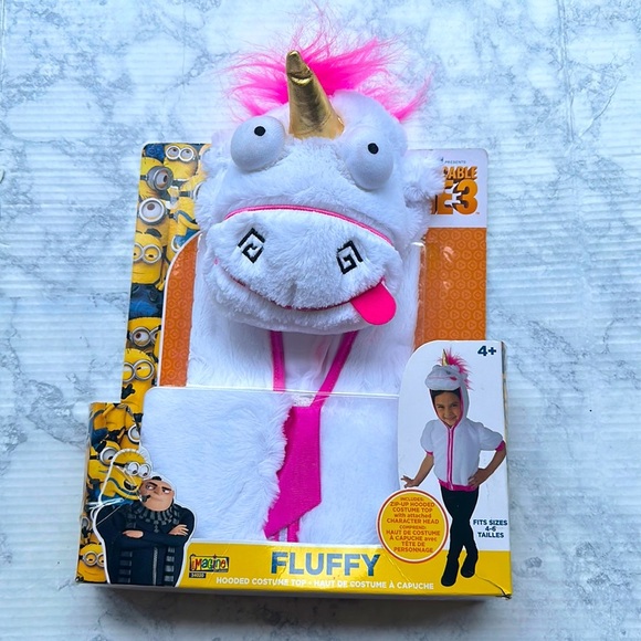 Universal Other - NIB Despicable Me 3 Fluffy Unicorn Size 4-6 Zip Up Hooded Costume Top with head
